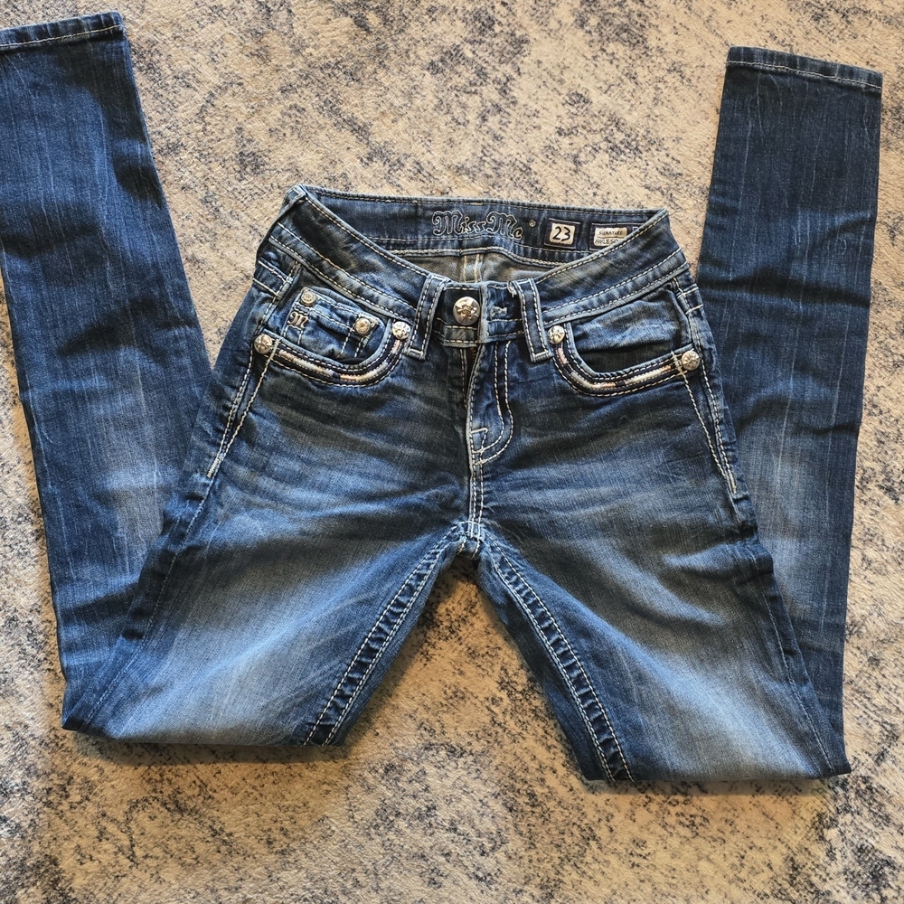 Stylish Blue Women's Jeans